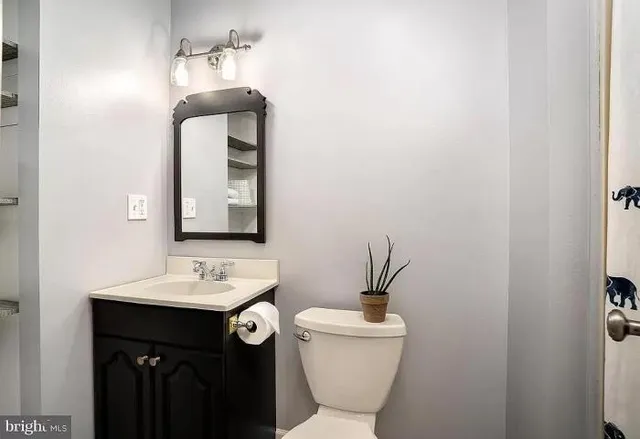 $550,000 | 44080 Ferncliff Terrace, Ashburn, VA 20147