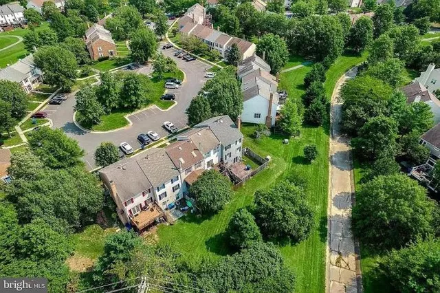 $550,000 | 44080 Ferncliff Terrace, Ashburn, VA 20147