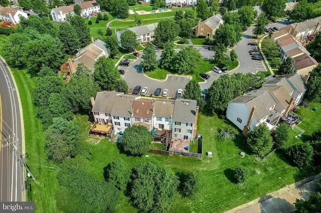 $550,000 | 44080 Ferncliff Terrace, Ashburn, VA 20147