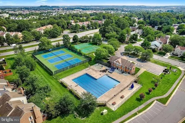 $550,000 | 44080 Ferncliff Terrace, Ashburn, VA 20147