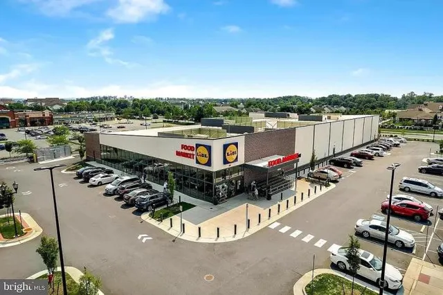 $550,000 | 44080 Ferncliff Terrace, Ashburn, VA 20147