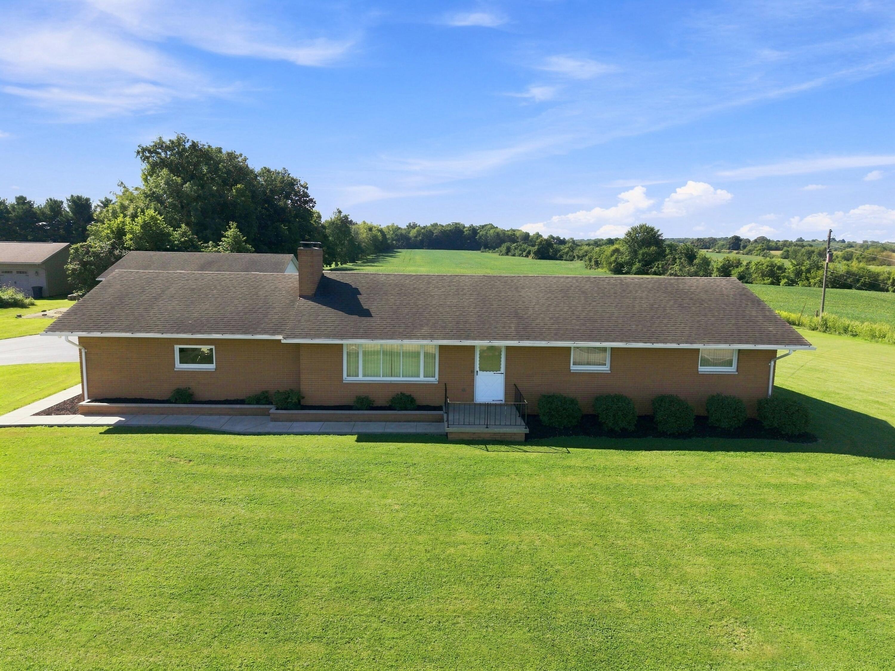 2464 Lees Road Newark, OH 43056 - Photo 10 of 44 The views out back are stunning.