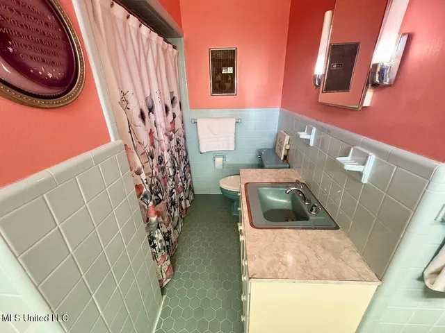 $385,000 | 315 North Jackson Street, Poplarville, MS 39470