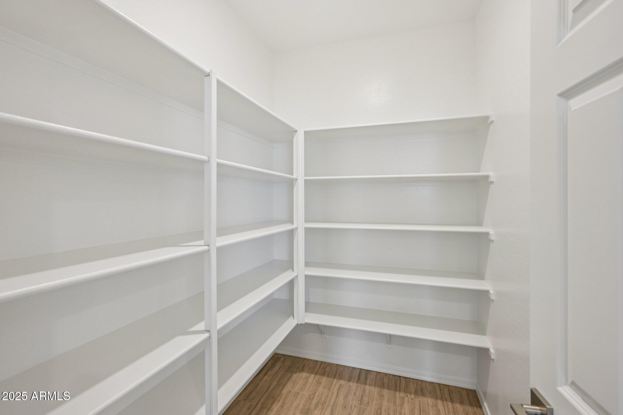 47196 West Cansados Road Maricopa, AZ 85139 - Photo 17 of 49 17-web-or-mls-W Cansados Rd-S1110-017