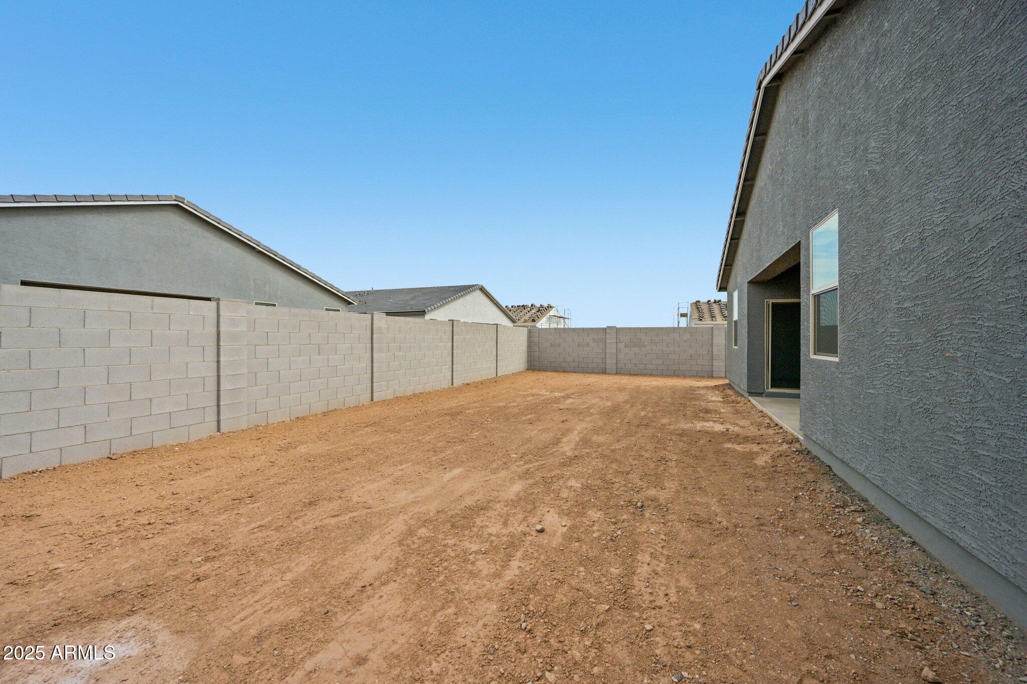 47196 West Cansados Road Maricopa, AZ 85139 - Photo 37 of 49 37-web-or-mls-W Cansados Rd-S1110-037