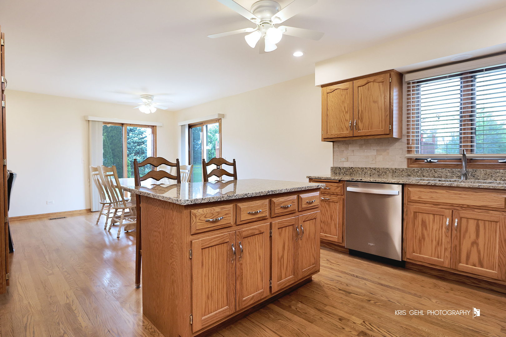 24264 Simo Drive Plainfield, IL 60586 - Photo 8 of 43