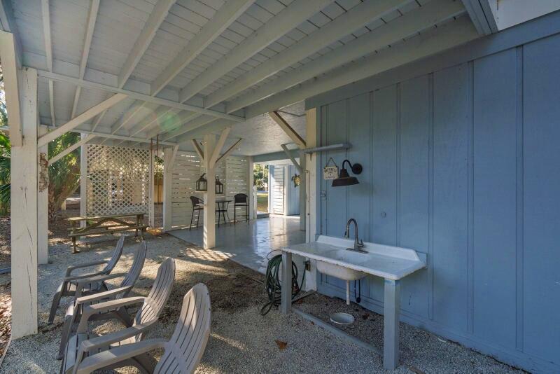 1206 Jungle Road, Unit 1 Edisto Island, SC 29438 - Photo 33 of 45 31