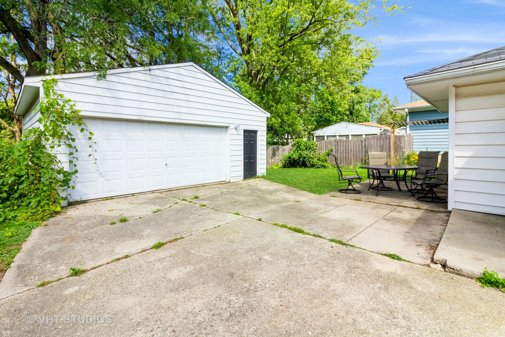 903 North 13th Street DeKalb, IL 60115 - Photo 17 of 19 a view of a house with a garden
