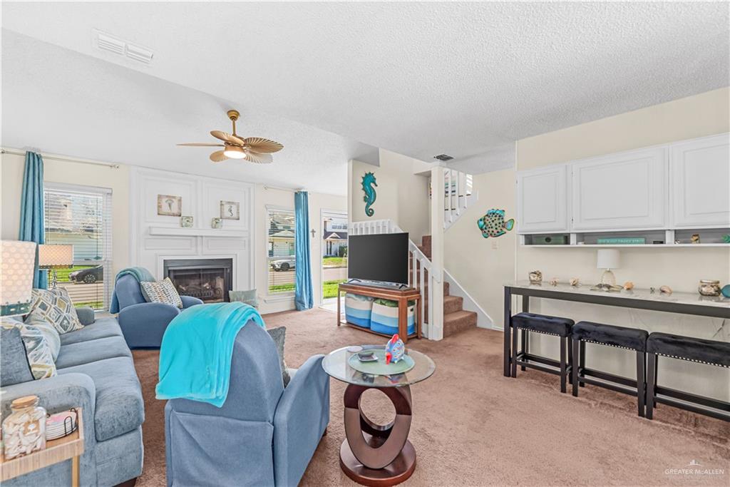 3038 Quail Springs Road, Unit B4 Corpus Christi, TX 78414 - Photo 3 of 12