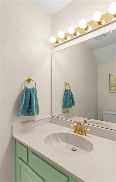 3038 Quail Springs Road, Unit B4 Corpus Christi, TX 78414 - Photo 9 of 12