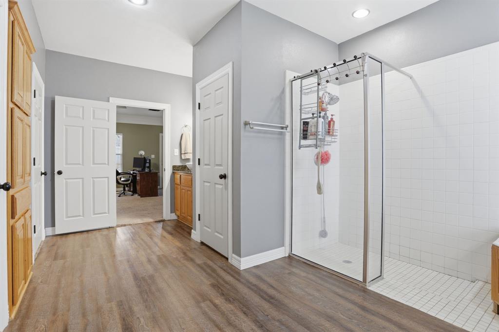 144 County Road Paris, TX 75462 - Photo 18 of 34