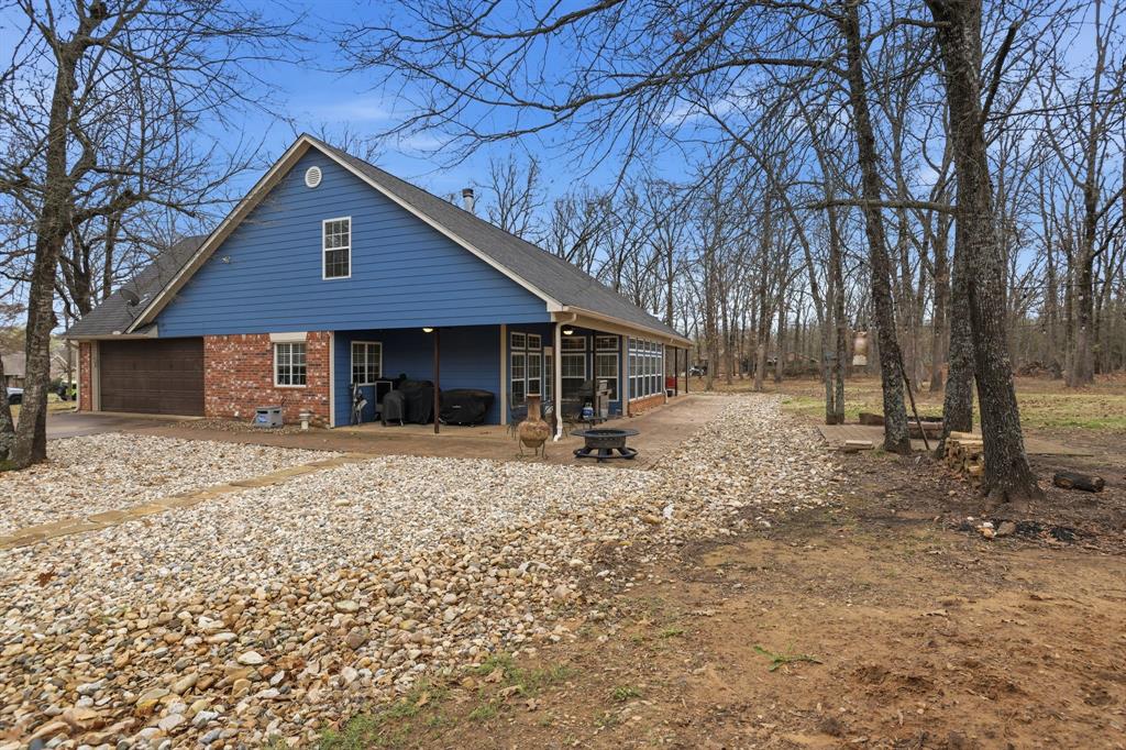 144 County Road Paris, TX 75462 - Photo 21 of 34