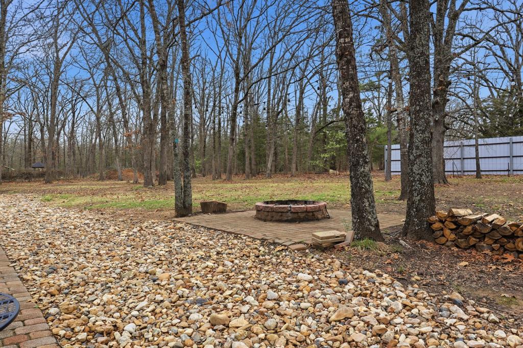 144 County Road Paris, TX 75462 - Photo 22 of 34