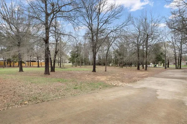 $439,900 | 144 County Road, Paris, TX 75462
