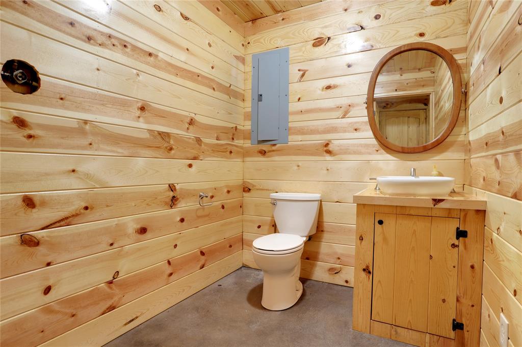 144 County Road Paris, TX 75462 - Photo 33 of 34