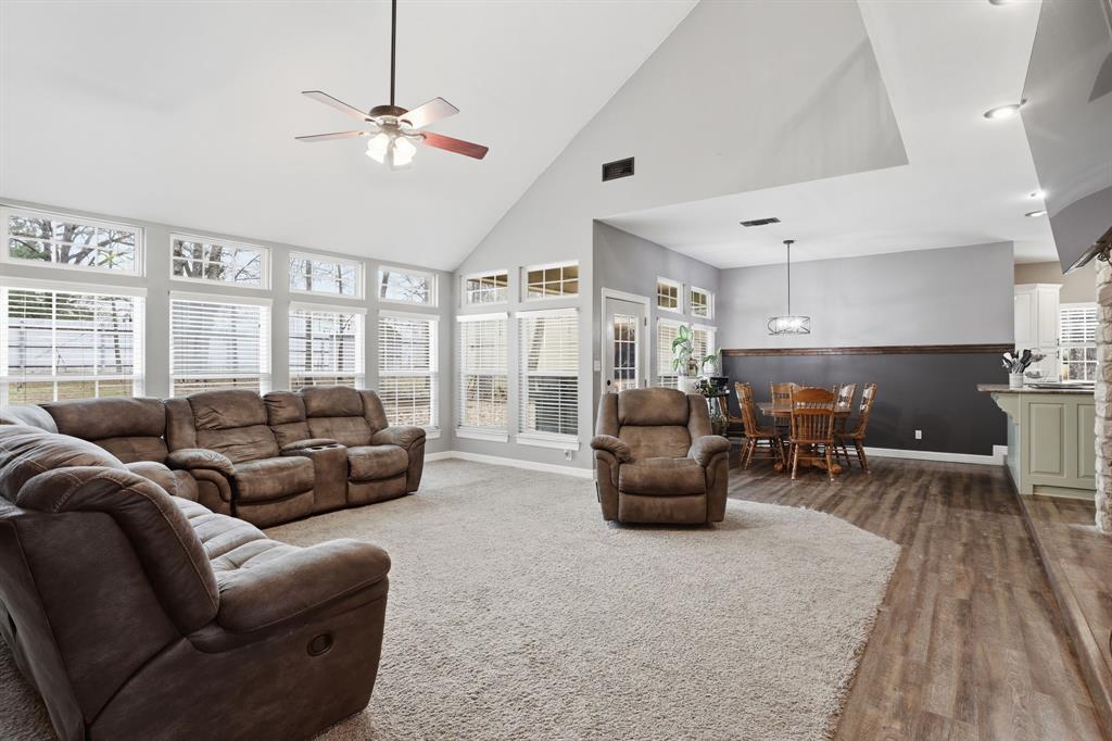 144 County Road Paris, TX 75462 - Photo 5 of 34