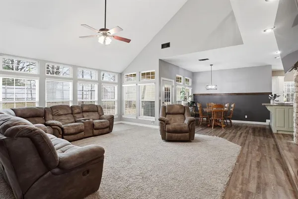 $439,900 | 144 County Road, Paris, TX 75462