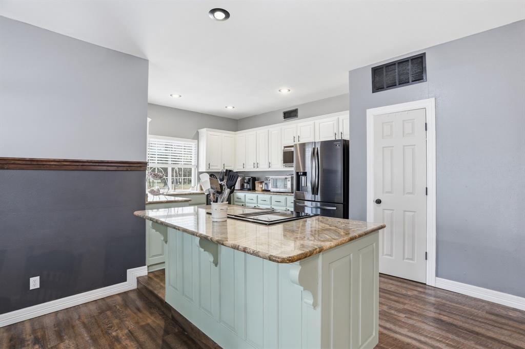 144 County Road Paris, TX 75462 - Photo 8 of 34