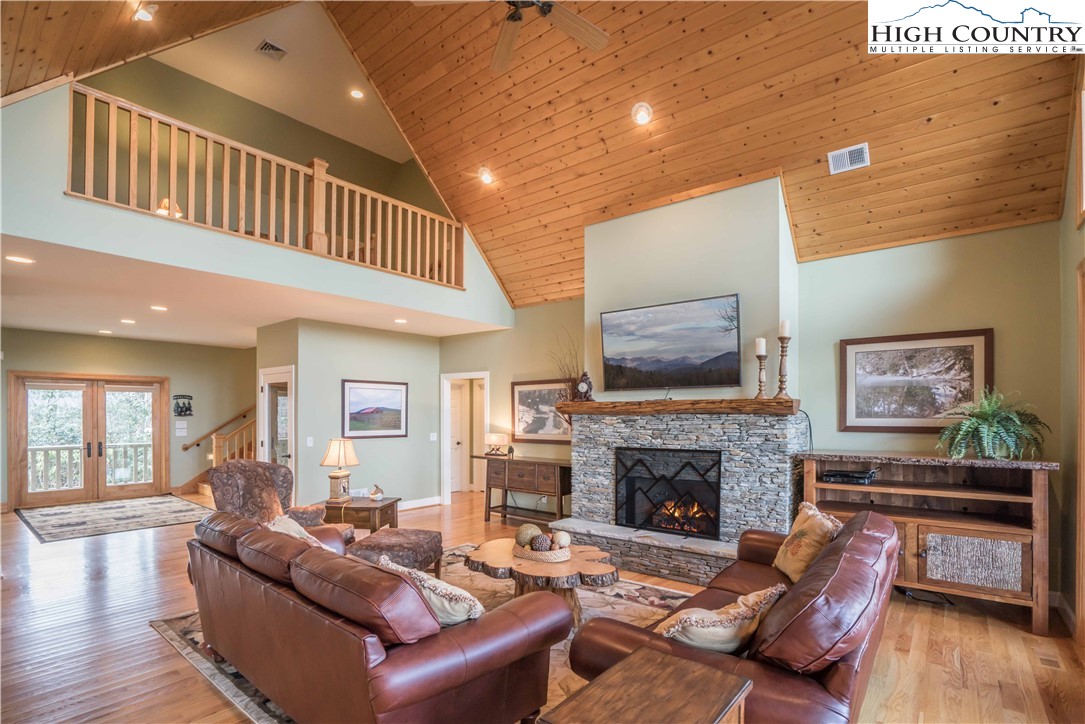 242 Highland Ridge Road Blowing Rock, NC 28605 - Photo 1 of 47 Gallery Image 1