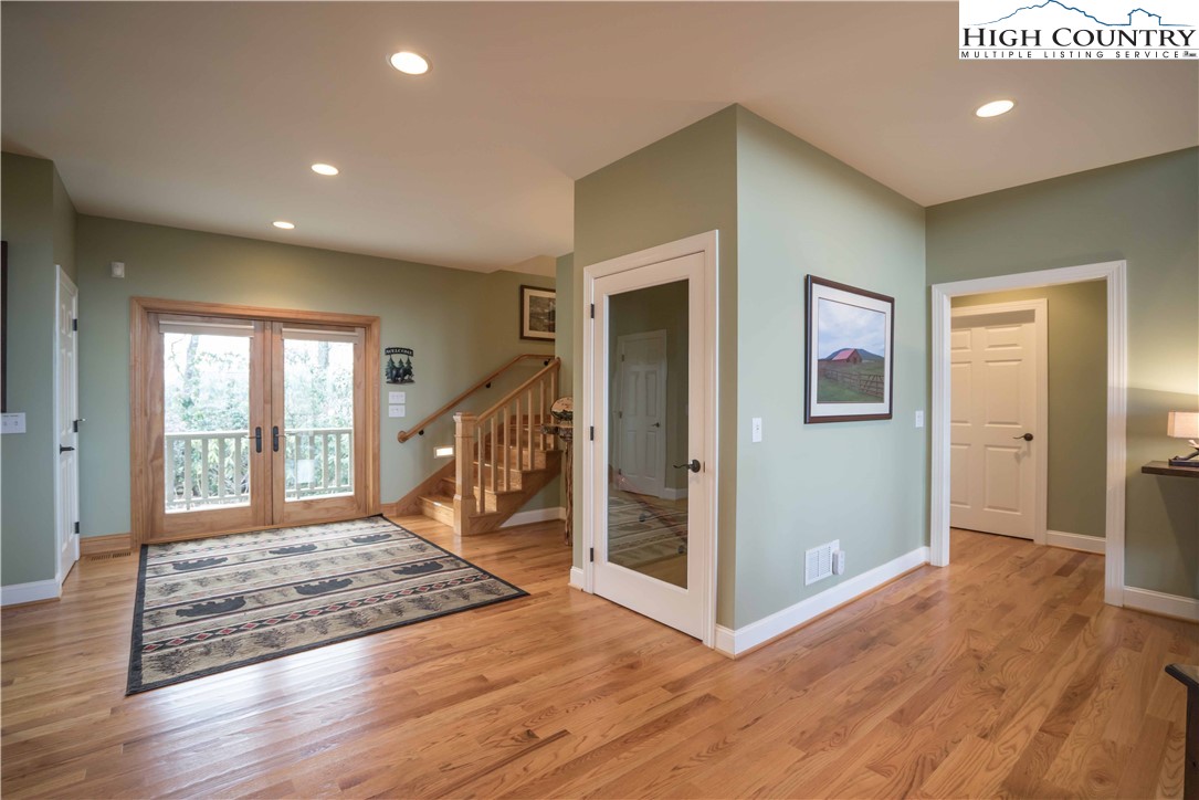 242 Highland Ridge Road Blowing Rock, NC 28605 - Photo 3 of 47 Gallery Image 3