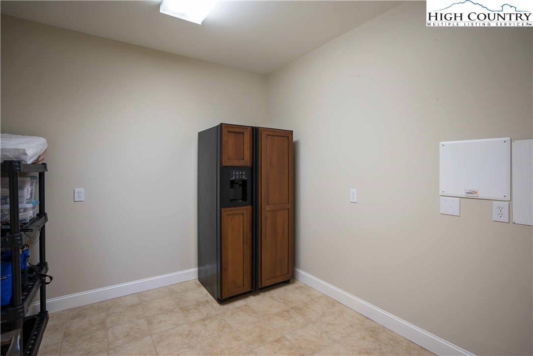 242 Highland Ridge Road Blowing Rock, NC 28605 - Photo 31 of 47 Gallery Image 31