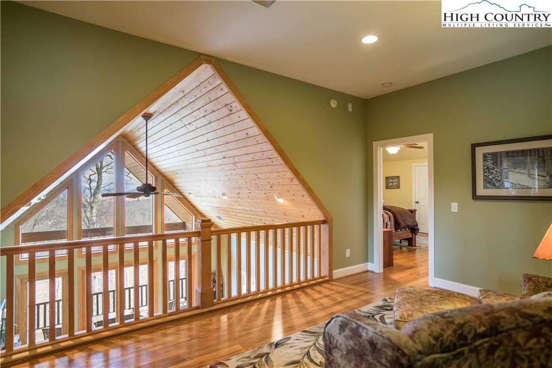 242 Highland Ridge Road Blowing Rock, NC 28605 - Photo 33 of 47 Gallery Image 33