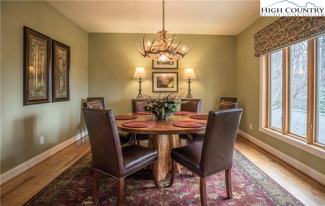 242 Highland Ridge Road Blowing Rock, NC 28605 - Photo 8 of 47 Gallery Image 8