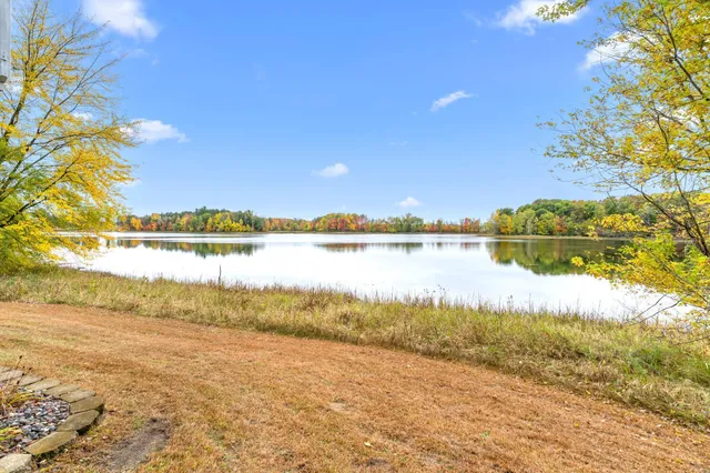 $675,000 | 5222 406th Street, North Branch, MN 55056