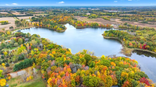 $675,000 | 5222 406th Street, North Branch, MN 55056