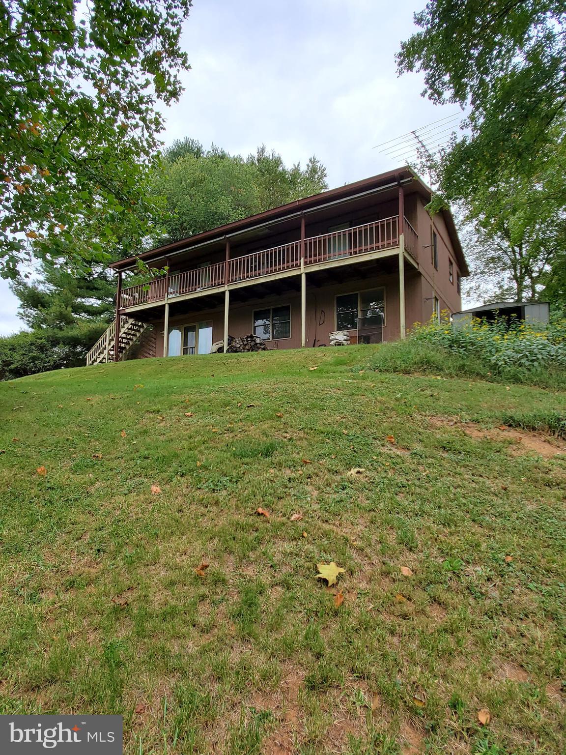 11457 Farm House Road Markham, VA 22643 - Photo 13 of 19 Exterior Back