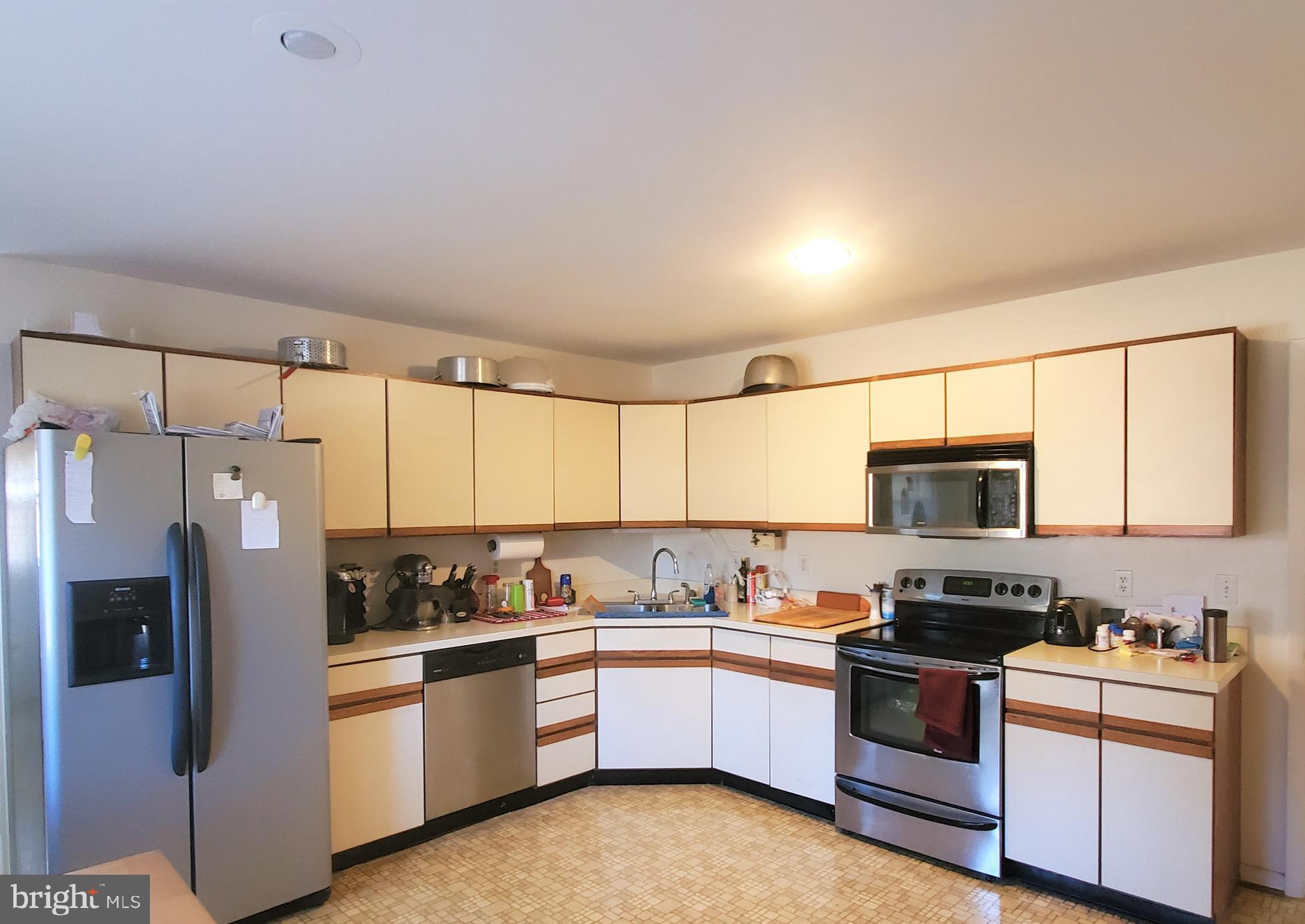 11457 Farm House Road Markham, VA 22643 - Photo 4 of 19 Kitchen
