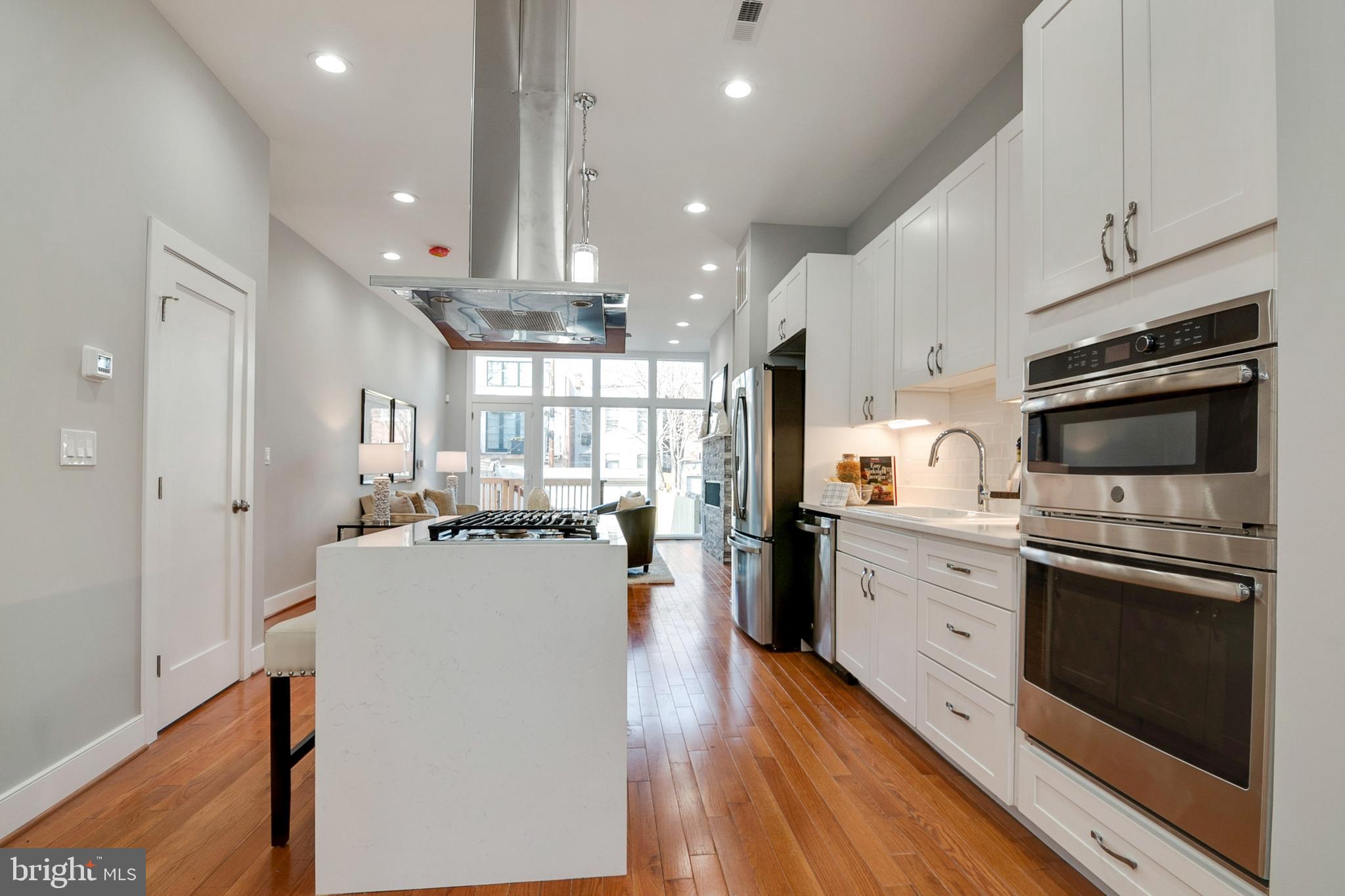 937 R Street Northwest Washington, DC 20001 - Photo 13 of 47 Kitchen