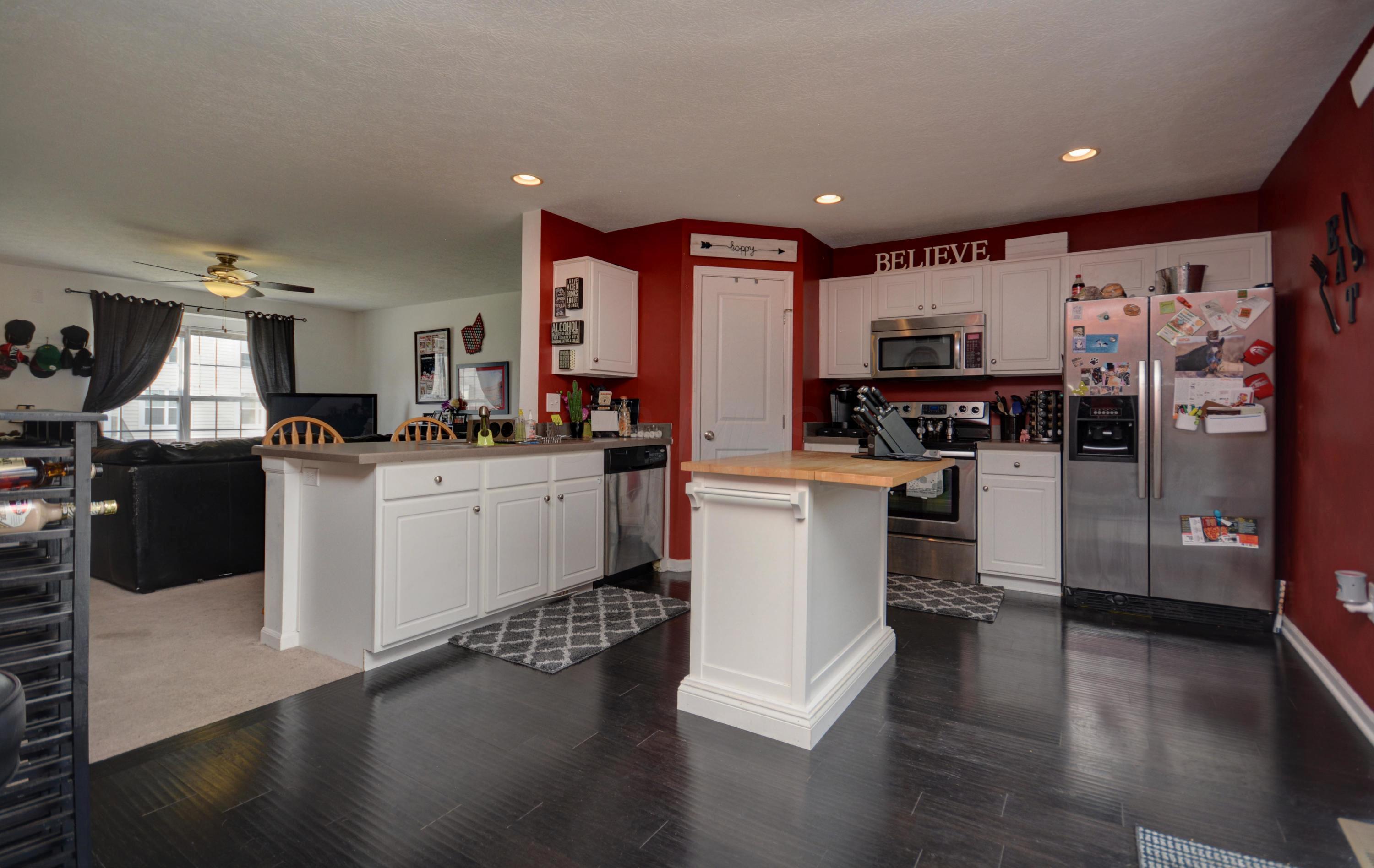 6186 Needletail Road Columbus, OH 43230 - Photo 3 of 22