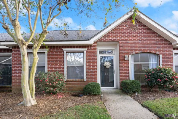 $169,000 | 12500 Old Hammond Highway, Unit J2, Baton Rouge, LA 70816