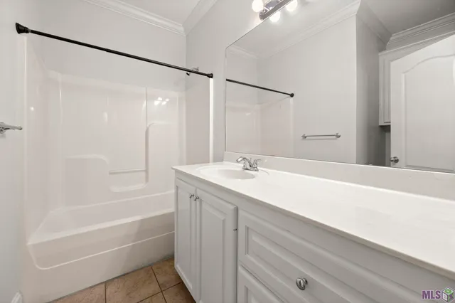 $175,000 | 12500 Old Hammond Highway, Unit J2, Baton Rouge, LA 70816