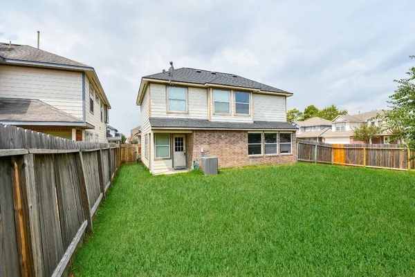 $1,850 | 19826 Twisted Creek Drive, Tomball, TX 77375