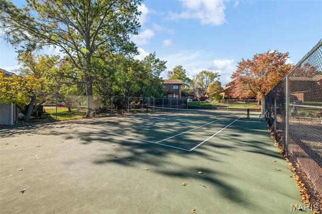 $209,900 | 1020 Mersey Bend Drive, St. Louis, MO 63129