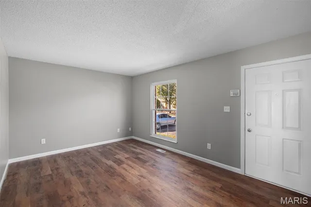 $209,900 | 1020 Mersey Bend Drive, St. Louis, MO 63129