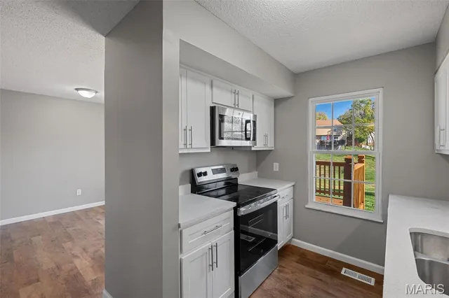 $209,900 | 1020 Mersey Bend Drive, St. Louis, MO 63129