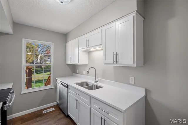 $209,900 | 1020 Mersey Bend Drive, St. Louis, MO 63129