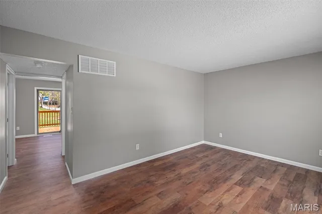 $209,900 | 1020 Mersey Bend Drive, St. Louis, MO 63129