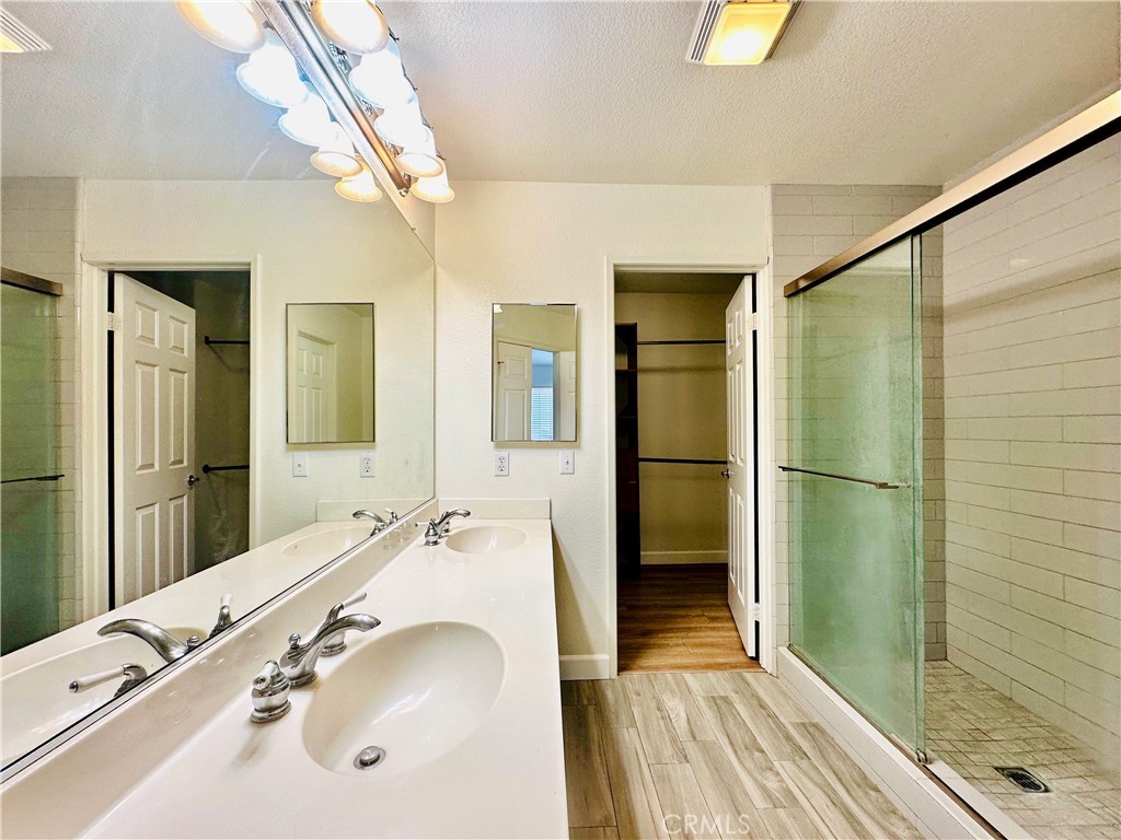 317 Pony Express Road San Dimas, CA 91773 - Photo 17 of 29 Primary Bath