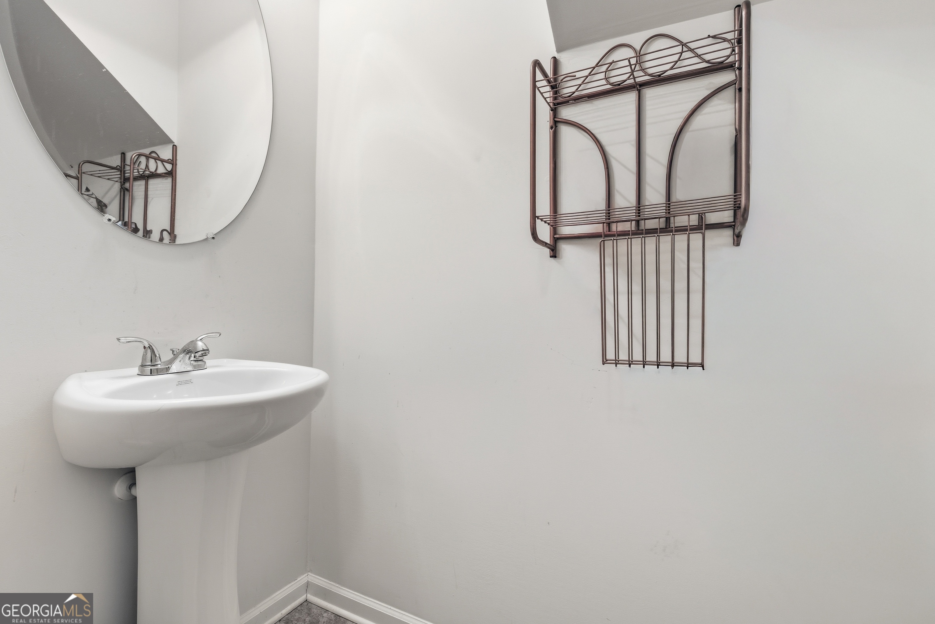 5325 Roundabout Drive Columbus, GA 31907 - Photo 9 of 18