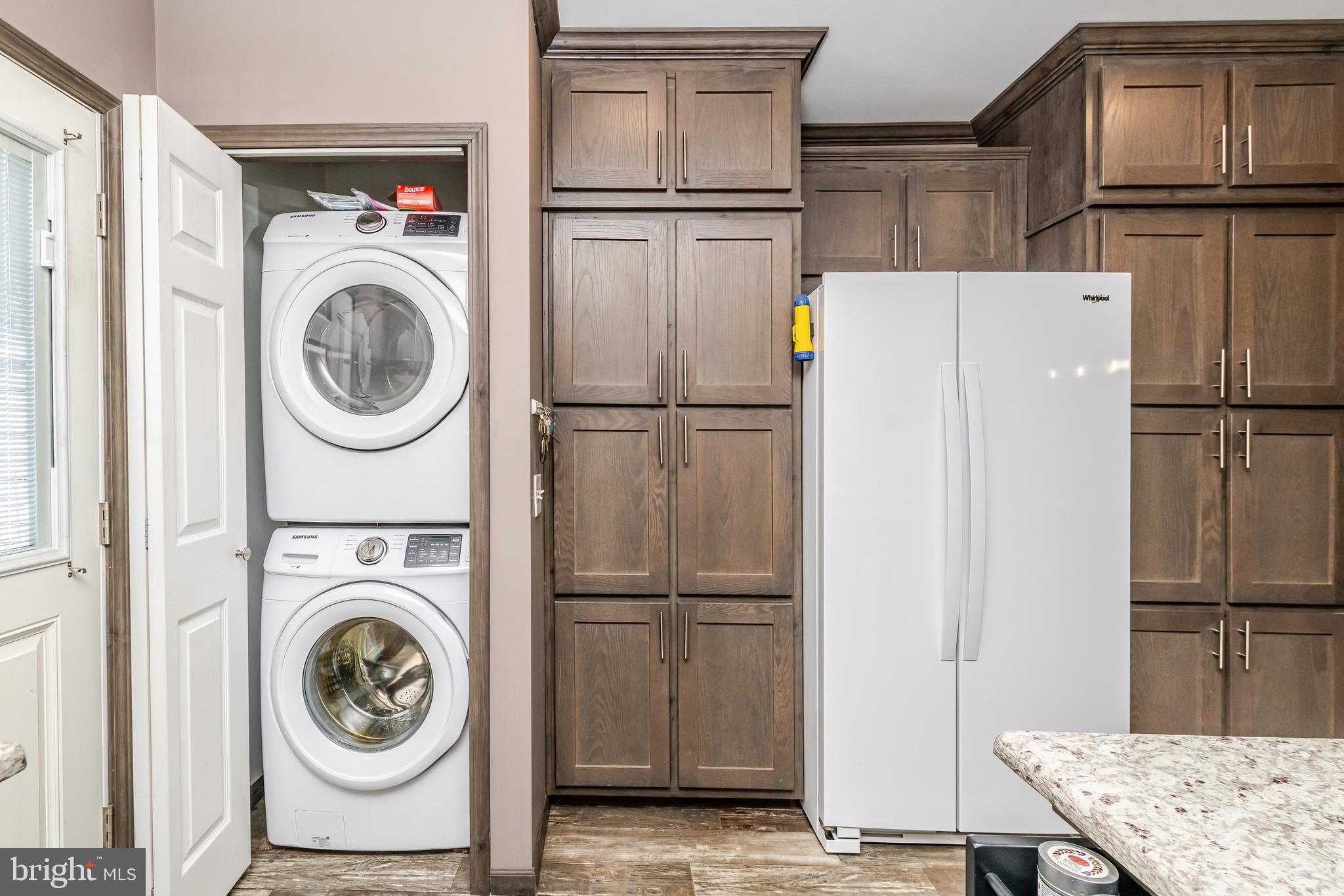 106 East Moss Mill Road, Unit T38 Galloway Township, NJ 08205 - Photo 14 of 28 a utility room with dryer and washer