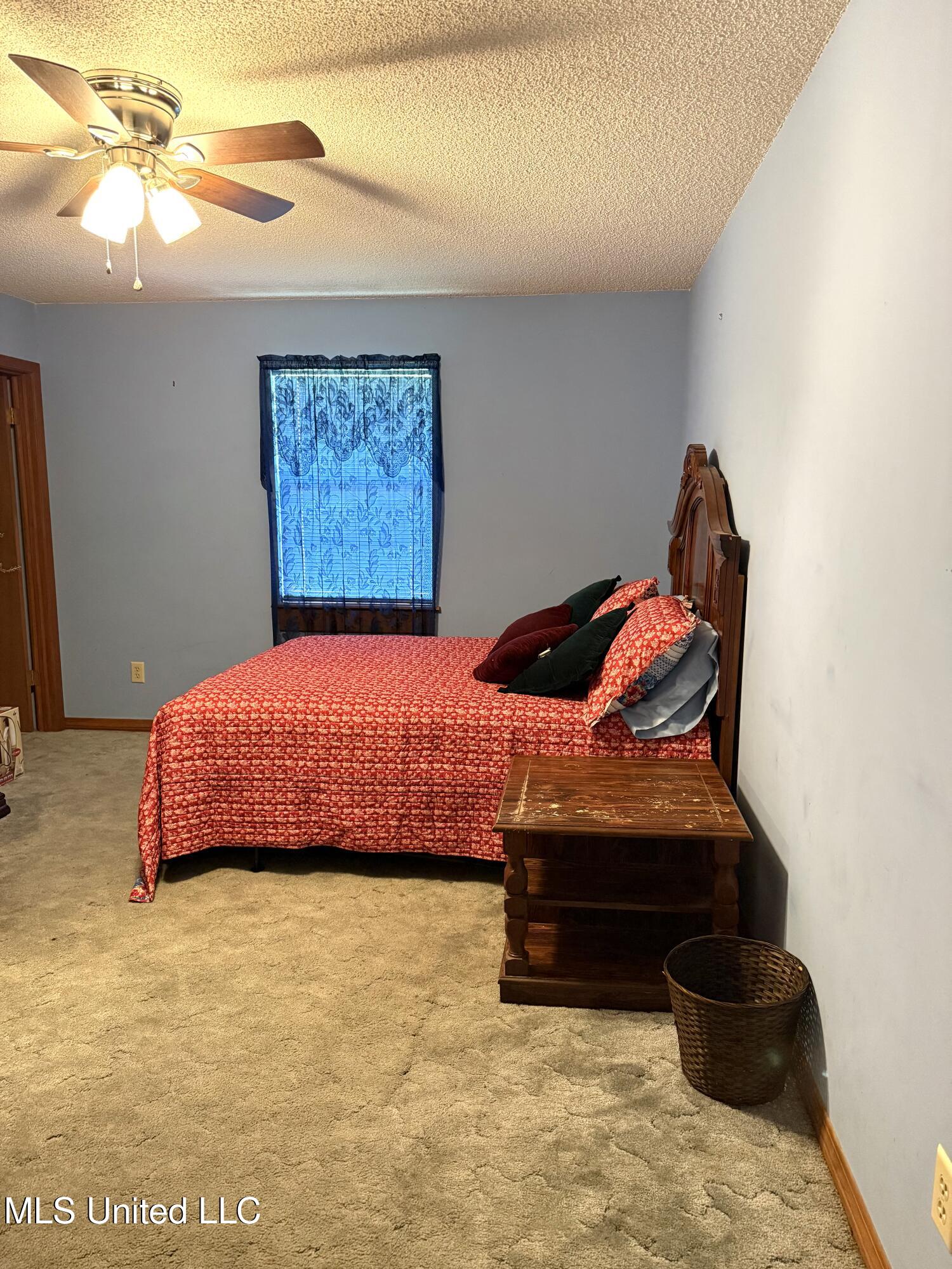 138 Clinton Lawrence Road Lucedale, MS 39452 - Photo 12 of 18 IMG_2644