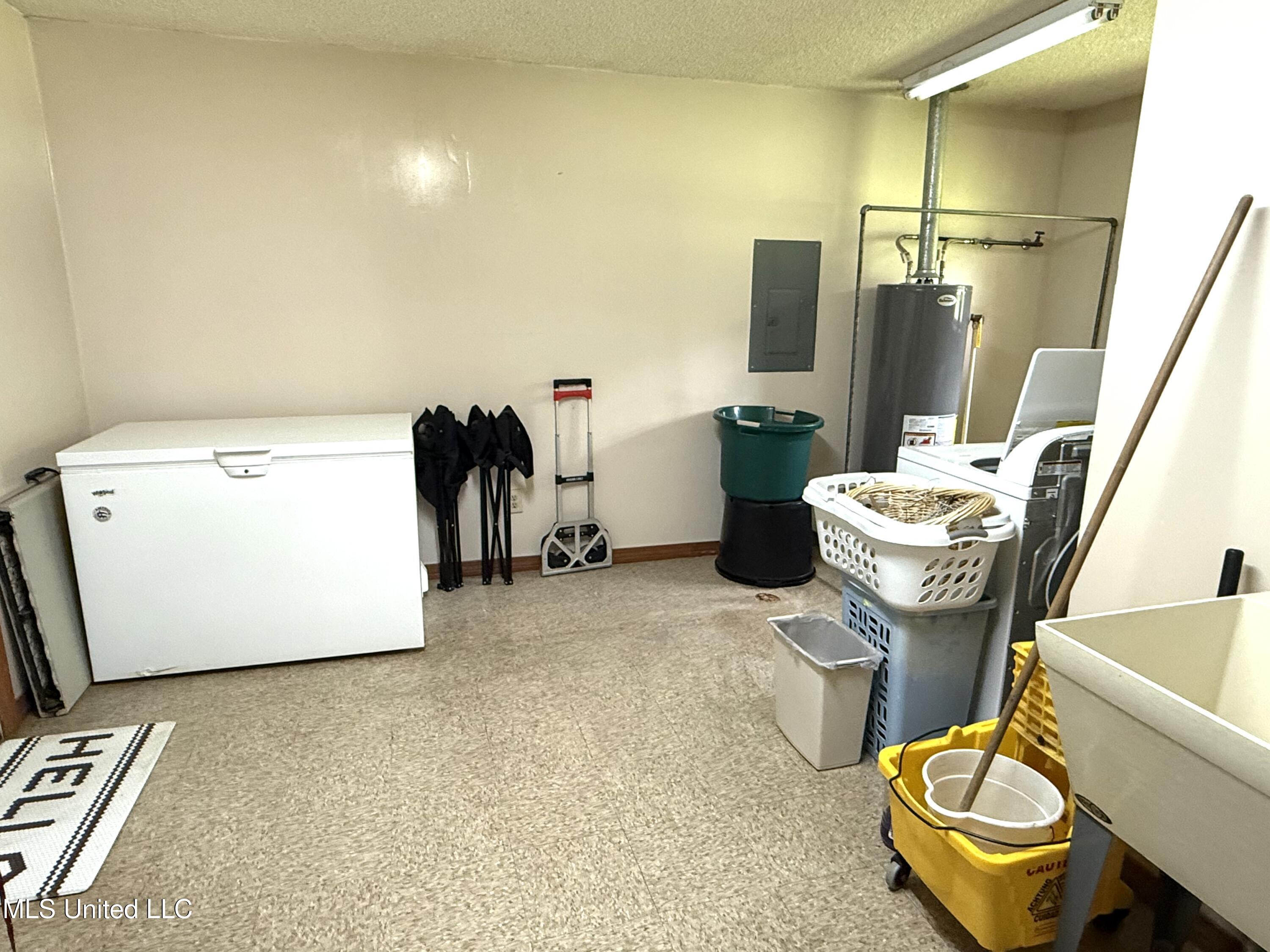 138 Clinton Lawrence Road Lucedale, MS 39452 - Photo 15 of 18 IMG_2639