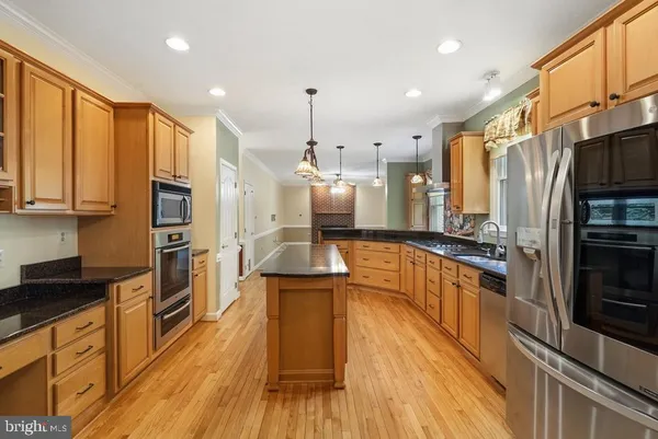 $614,999 | 7860 Lakes End Court, La Plata, MD 20646