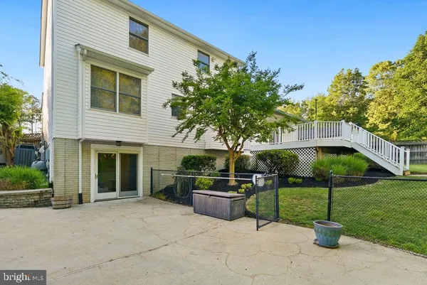 $614,999 | 7860 Lakes End Court, La Plata, MD 20646
