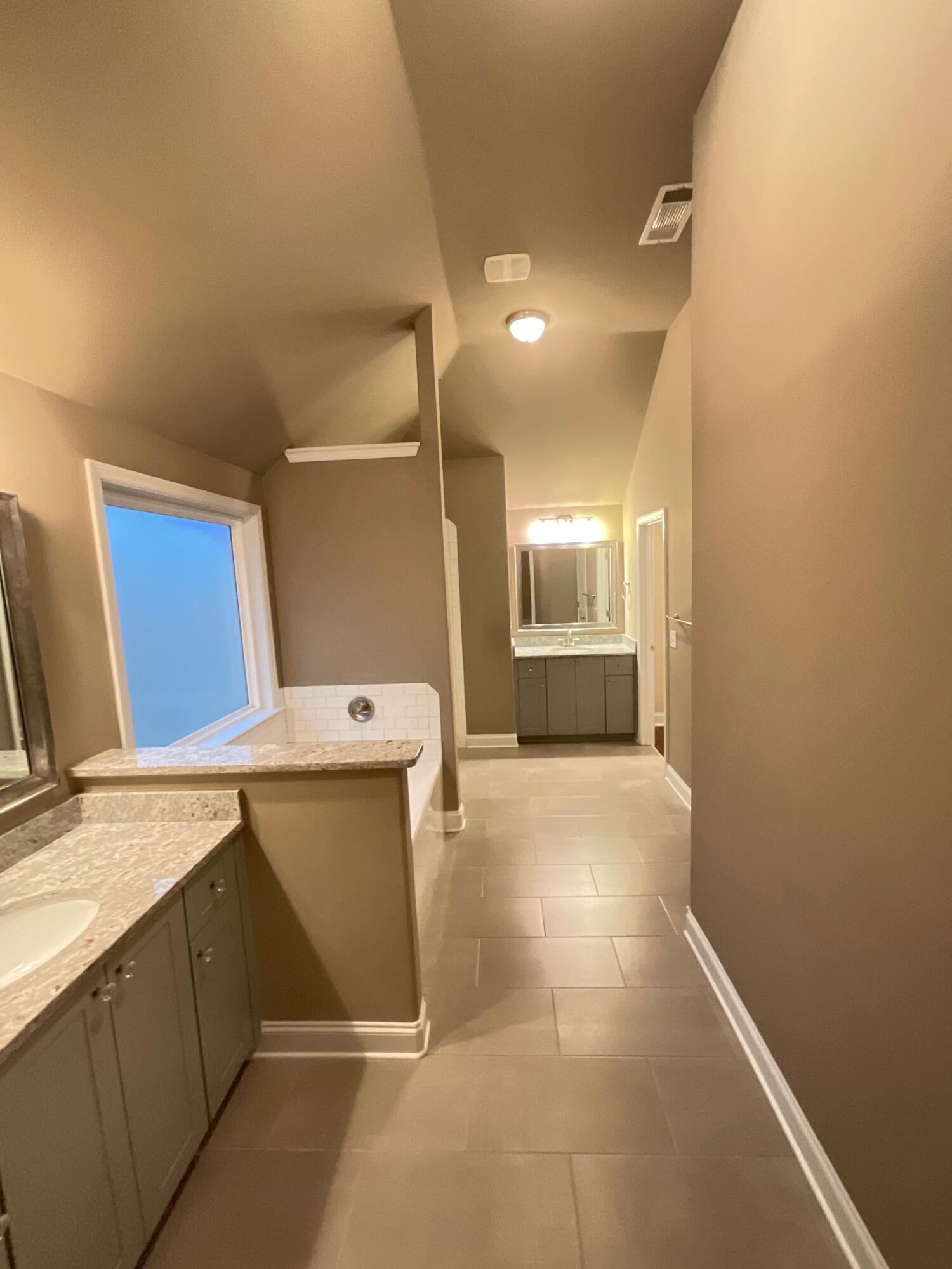 688 Tree Top Trail Evans, GA 30809 - Photo 26 of 27 Primary Bathroom