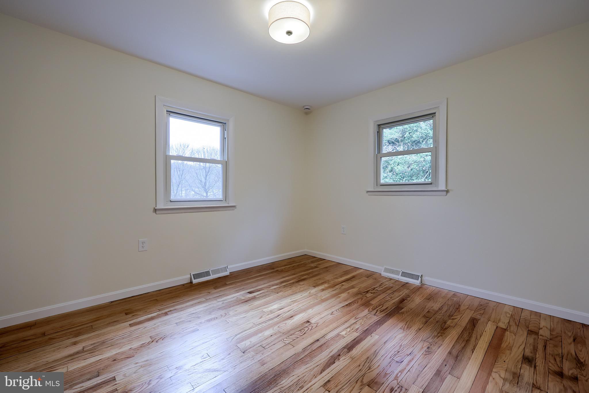 363 Lay Road Delta, PA 17314 - Photo 23 of 45 Gallery Image 23